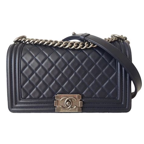 sac a main chanel boy pas cher|Chanel bag.